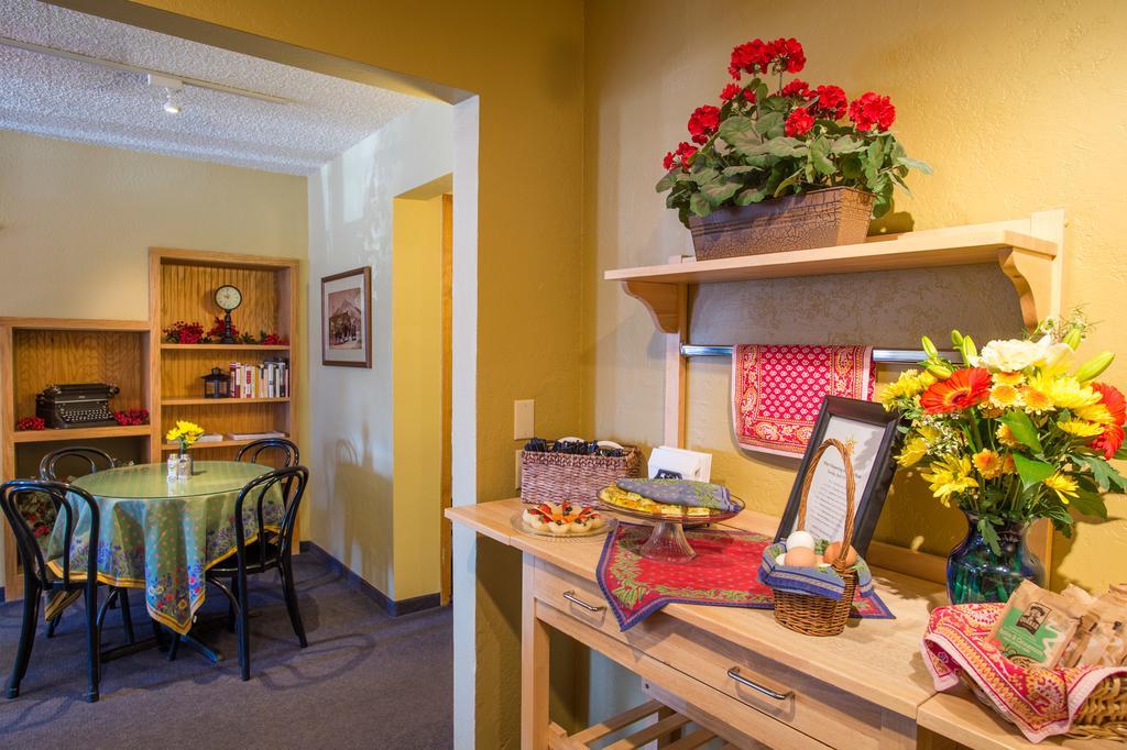 קרסטד באט Old Town Inn מראה חיצוני תמונה